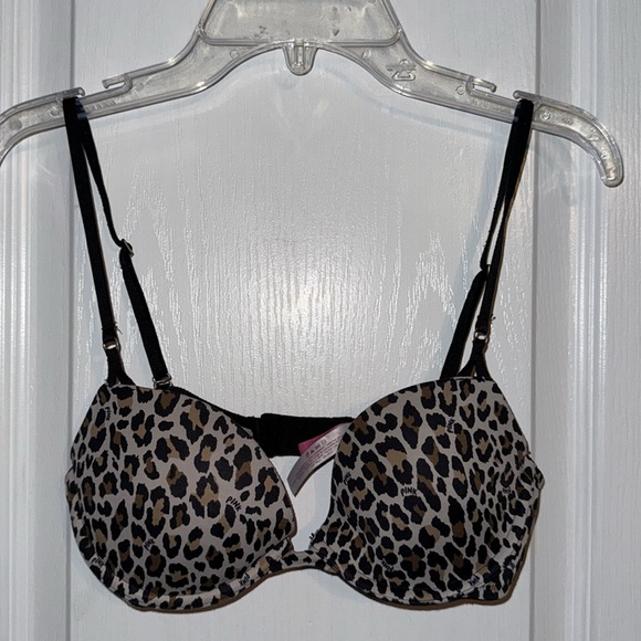 Victorias Secret EUC Total Sweetheart Demi Cheetah Print Bra - Picture 1 of 7